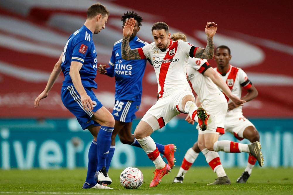 开云体育赛事直播马德里竞技训练开放日，国际比赛日防线松动引欢呼，欧篮联在即，轮换策略成焦点的简单介绍